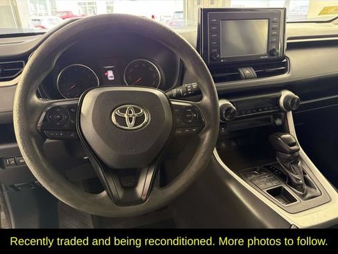 Used 2021 Toyota RAV4 XLE AWD/4WD image 19