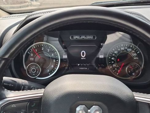 Used 2021 RAM 1500 Laramie AWD/4WD image 16