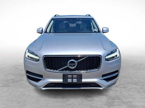 Used 2018 Volvo XC90 T6 Momentum w/ Convenience Package AWD/4WD image 8