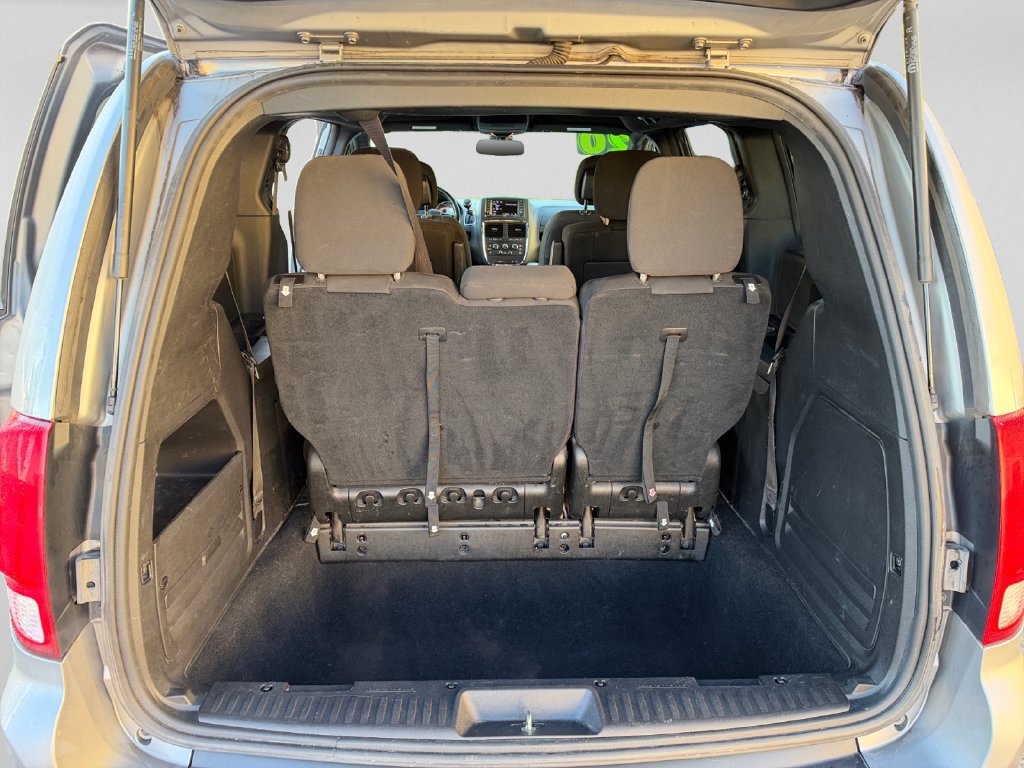 Certified 2020 Dodge Grand Caravan SE FWD image 27