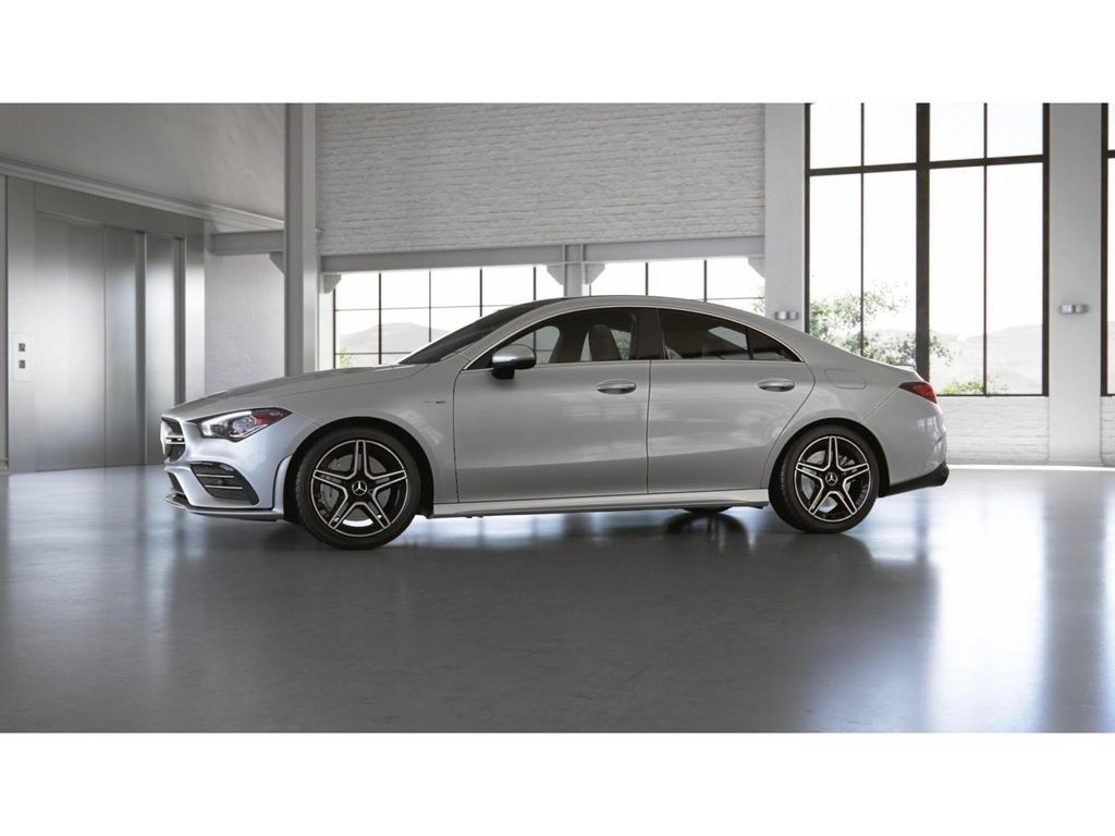 Certified 2022 Mercedes-Benz CLA 35 AMG 4MATIC image 37