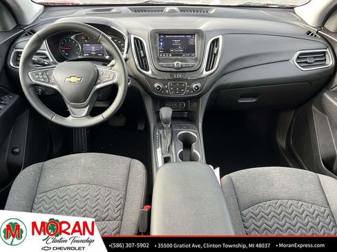 Used 2023 Chevrolet Equinox LT image 15