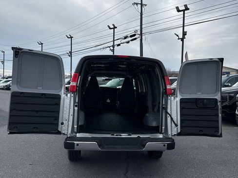 New 2025 GMC Savana 2500 w/ Driver Convenience Package image 8