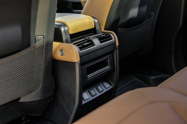 New 2026 Land Rover Defender 110 X-Dynamic SE AWD/4WD image 51