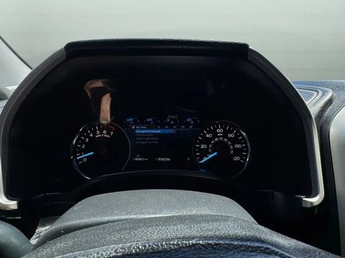 Used 2020 Ford F150 Lariat RWD image 29