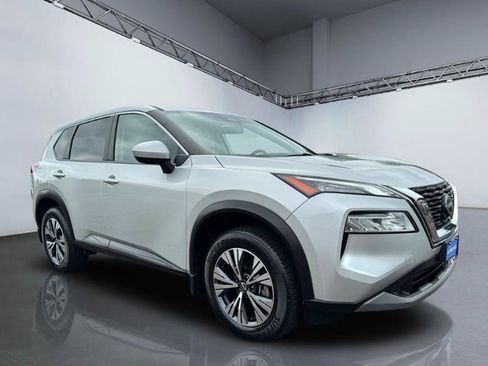 Used 2023 Nissan Rogue SV AWD/4WD image 9