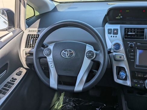 Used 2012 Toyota Prius V Three image 13