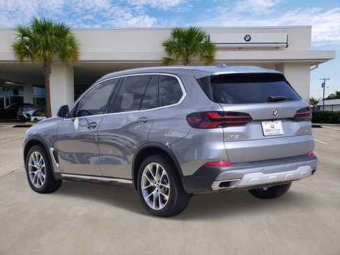 Used 2024 BMW X5 xDrive40i w/ Parking Assistance Package AWD/4WD image 6