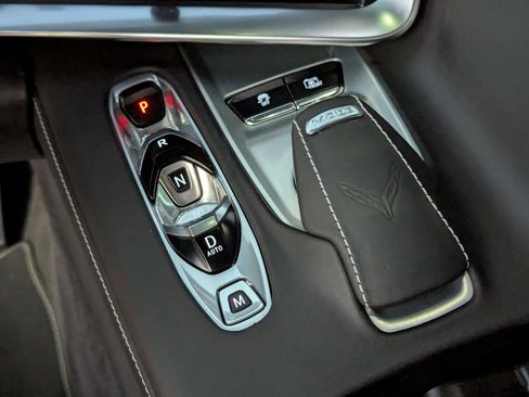 Used 2023 Chevrolet Corvette Stingray Premium Conv w/ Z51 Performance Package image 25