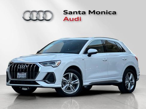 Used 2023 Audi Q3 2.0T Premium w/ Convenience Package image 1