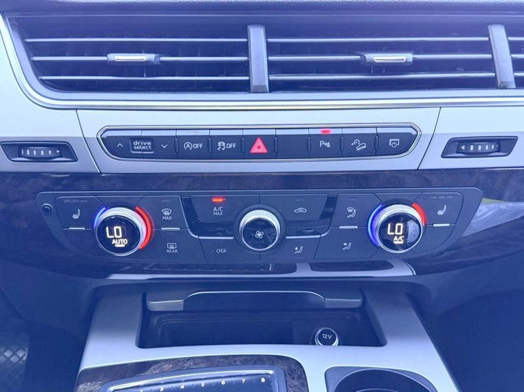 Used 2019 Audi Q7 2.0T Premium w/ Convenience Package AWD/4WD image 40