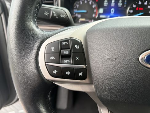 Used 2021 Ford Explorer Limited w/ Equipment Group 301A RWD image 31