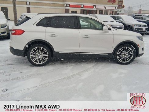 Used 2017 Lincoln MKX Reserve w/ Lincoln MKX Climate Package image 2