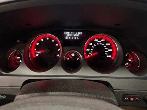 Used 2011 GMC Acadia Denali FWD image 18