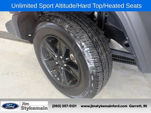 Used 2021 Jeep Wrangler Unlimited Sport AWD/4WD image 4