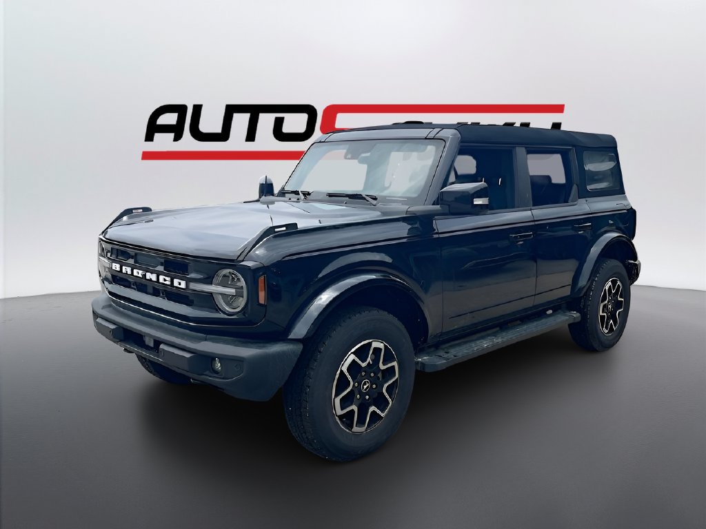 Used 2024 Ford Bronco Outer Banks AWD/4WD image 3