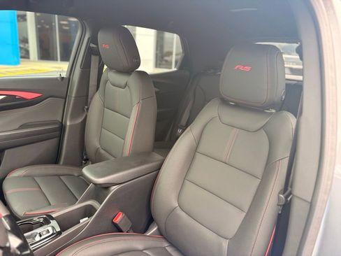 New 2026 Chevrolet TrailBlazer RS w/ Convenience Package FWD image 18