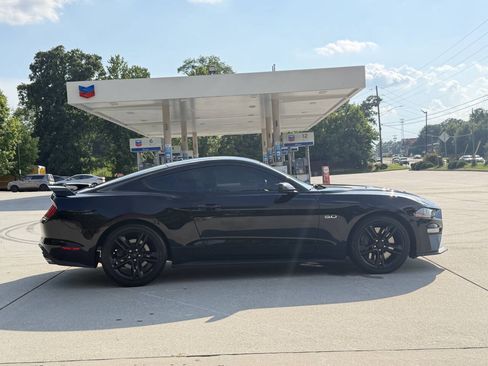 Used 2019 Ford Mustang GT RWD image 19