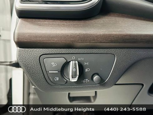 Certified 2023 Audi Q5 2.0T Premium w/ Convenience Package AWD/4WD image 16