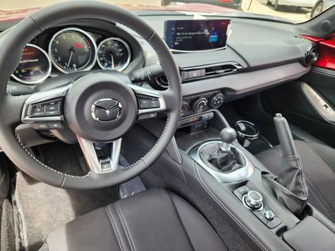 New 2026 MAZDA MX-5 Miata Club image 16