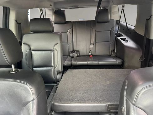 Used 2020 Chevrolet Suburban LT AWD/4WD image 20