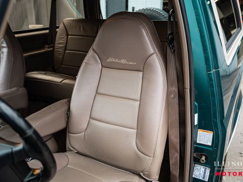 Used 1996 Ford Bronco Eddie Bauer image 16