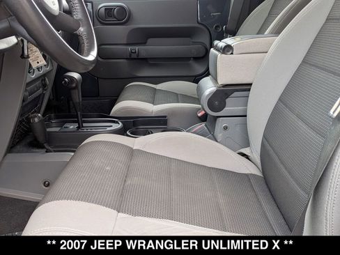 Used 2007 Jeep Wrangler Unlimited X w/ Dual Top Group AWD/4WD image 15