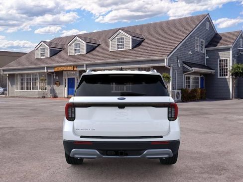 Used 2025 Ford Explorer Platinum RWD image 5