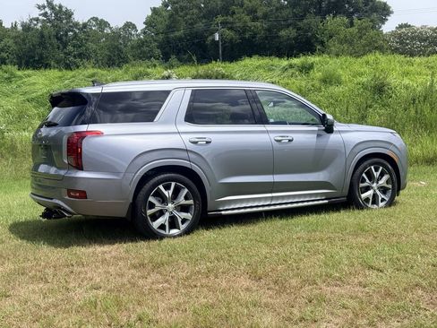 Used 2021 Hyundai Palisade Limited FWD image 5