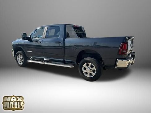 Used 2026 RAM 2500 Big Horn AWD/4WD image 5
