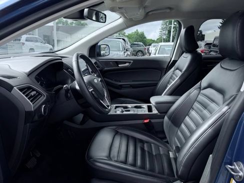 Used 2024 Ford Edge SEL AWD/4WD image 16