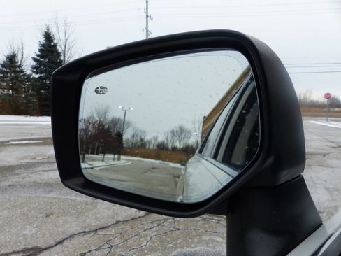 Used 2016 Subaru Outback 2.5i Limited image 47