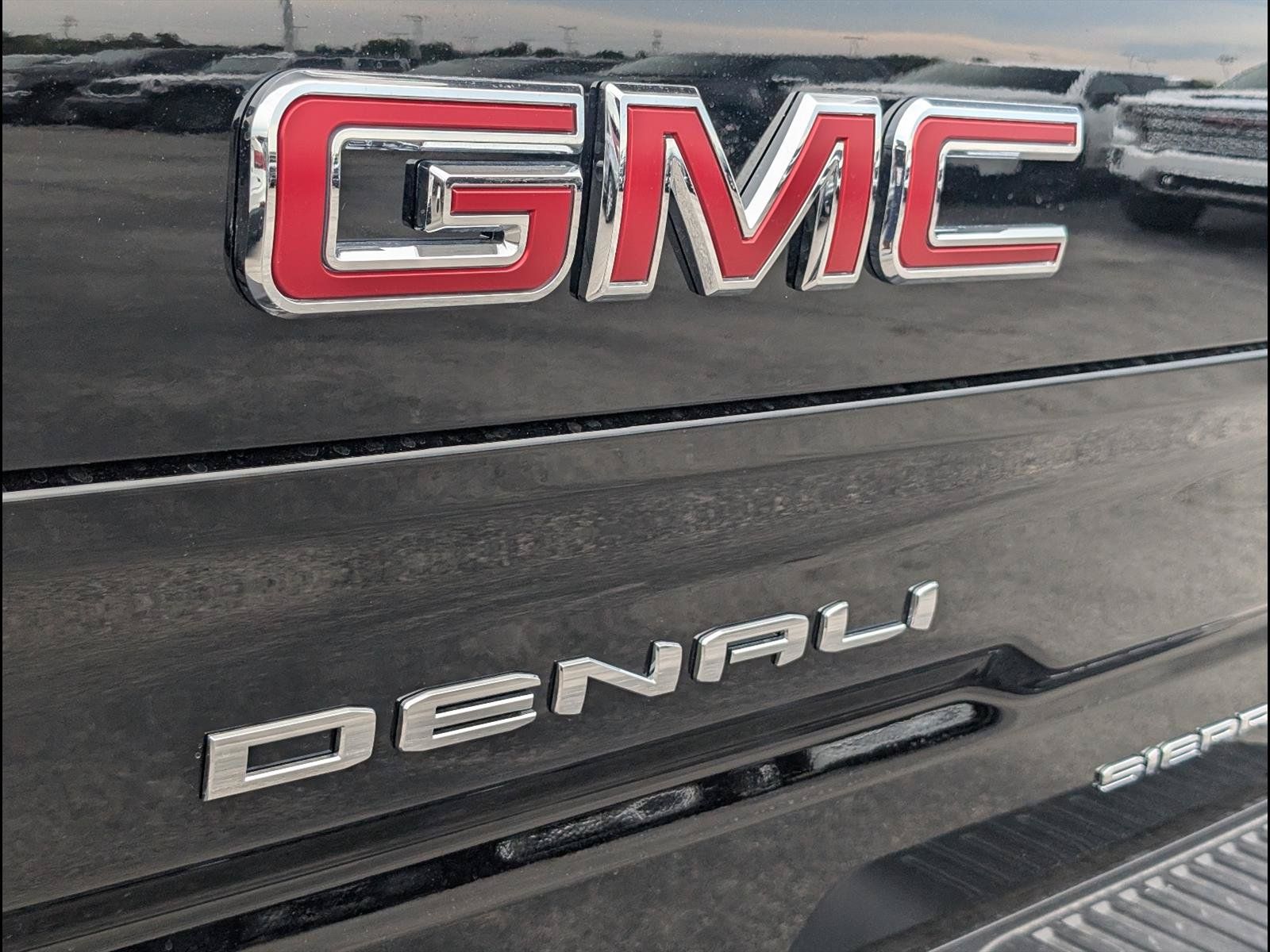 Used 2026 GMC Sierra 1500 Denali AWD/4WD image 22