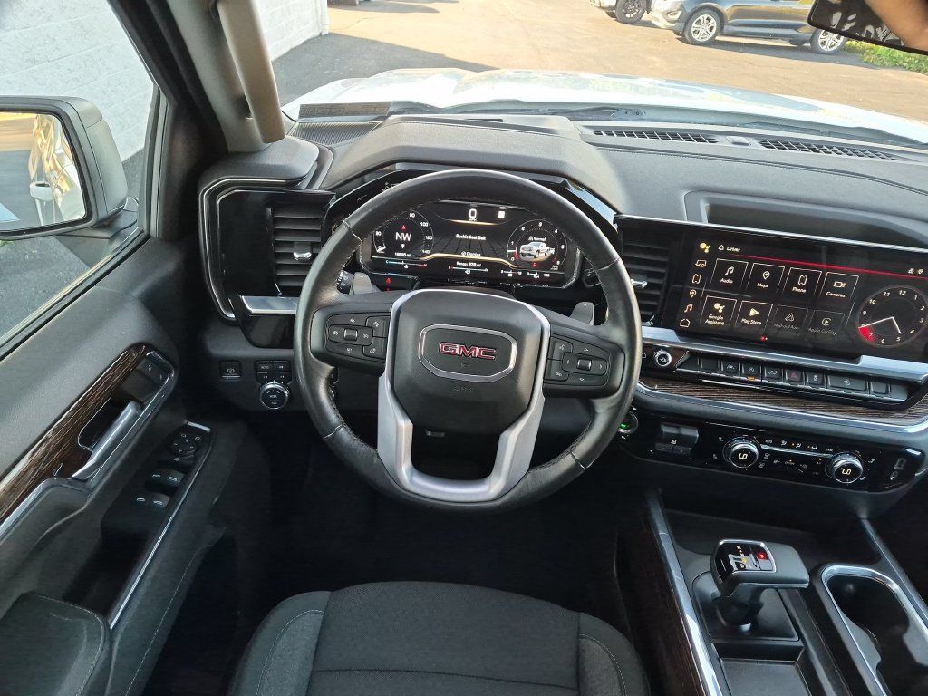 Used 2023 GMC Sierra 1500 Elevation AWD/4WD image 19