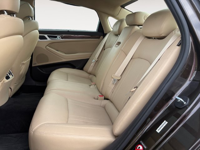Used 2015 Hyundai Genesis 3.8 w/ Option Group 02 RWD image 13