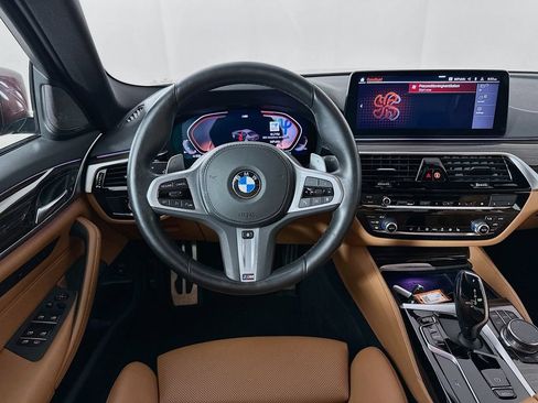 Used 2023 BMW 530i xDrive w/ M Sport Package AWD/4WD image 31