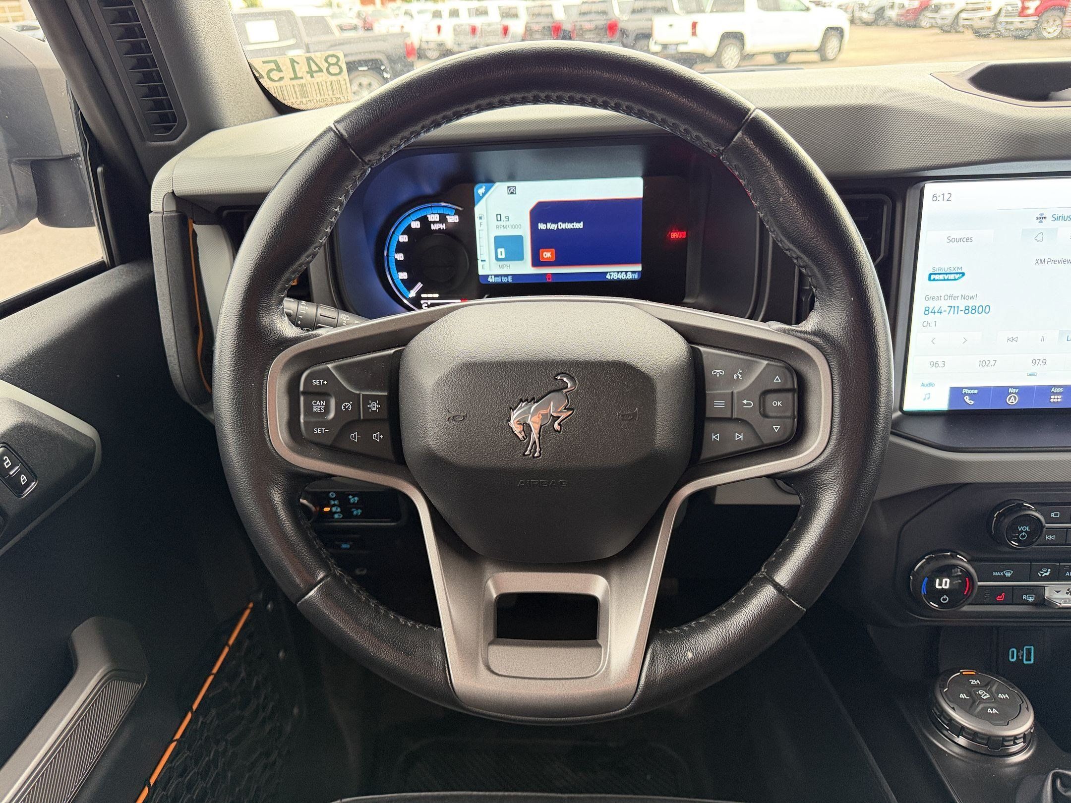 Used 2023 Ford Bronco Badlands w/ Sasquatch Package AWD/4WD image 15