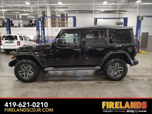 New 2025 Jeep Wrangler Sahara image 6