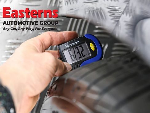 Used 2019 Tesla Model 3 Long Range image 23