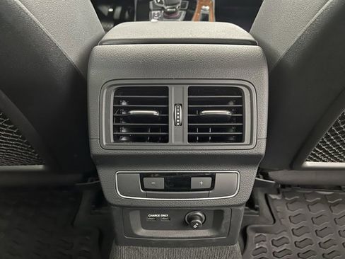 Certified 2023 Audi Q5 2.0T Premium Plus w/ Premium Plus Package image 17