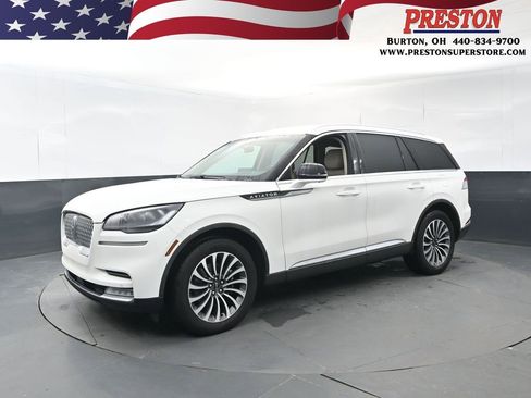 Used 2020 Lincoln Aviator Reserve w/ Elements Package Plus image 1