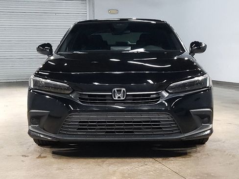 Used 2022 Honda Civic Sport image 2