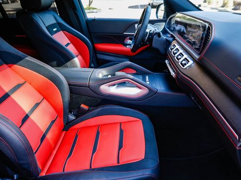 New 2026 Mercedes-Benz GLE 53 AMG 4MATIC image 17