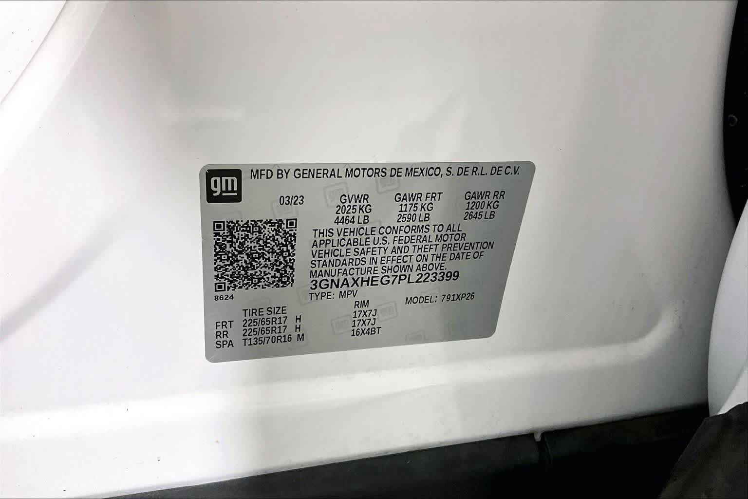 Used 2023 Chevrolet Equinox LS w/ LS Convenience Package FWD image 32