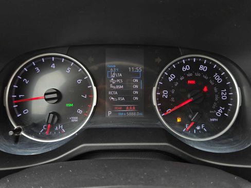 Used 2020 Toyota RAV4 XLE w/ All Weather Liner Package AWD/4WD image 27