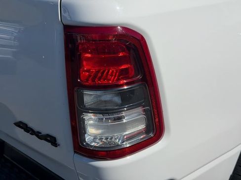 Used 2022 RAM 1500 Big Horn AWD/4WD image 9