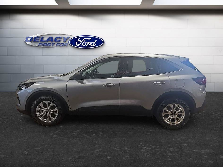 Used 2023 Ford Escape Active AWD/4WD image 3