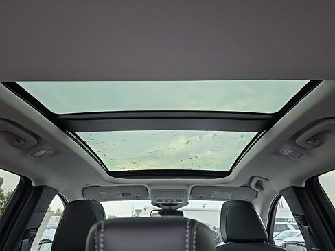 New 2026 Ford Escape Base image 3