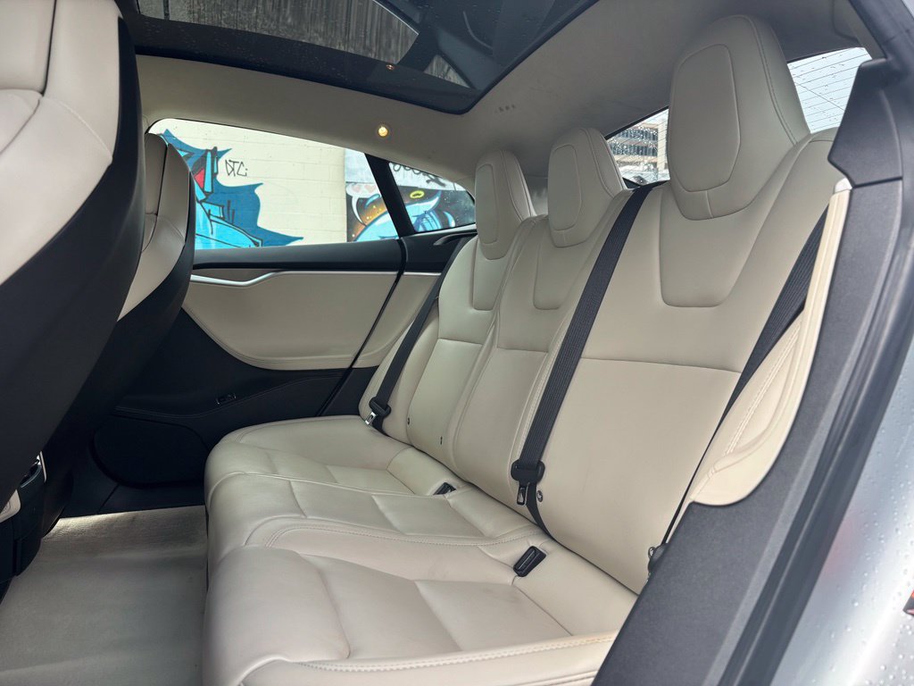 Used 2017 Tesla Model S 75 RWD image 10