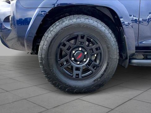 Certified 2021 Toyota 4Runner SR5 Premium image 10